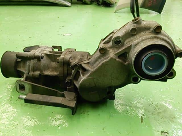 Transfer Case DAIHATSU Move 1996 E-L610S — photo 2