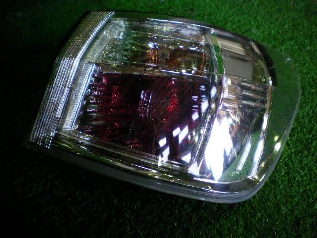 Right Tail Light TOYOTA Caldina 2007 CBA-AZT246 — photo 2