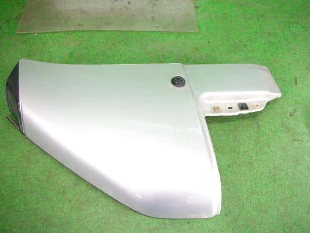 Left Front Side Body Panel MAZDA 1994 — photo 1