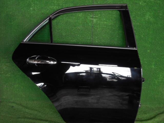 Rear Right Door Assembly TOYOTA Mark X 2004 DBA-GRX125 — photo 1
