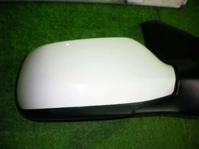 Right Side Mirror MAZDA Axela 2004 DBA-BK5P B32H69120J33 — photo 2
