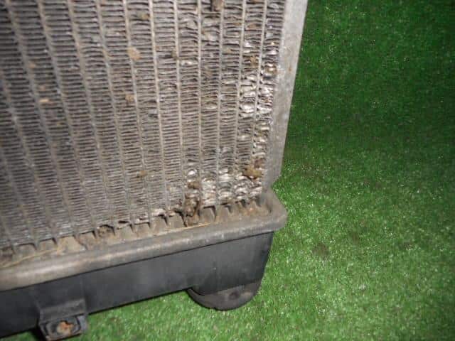 Radiator MAZDA Atenza 2002 LA-GY3W L33315200 — photo 2
