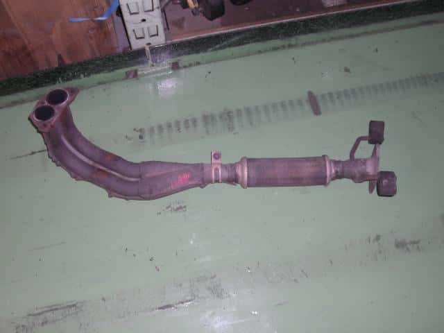 Front Exhaust Pipe MAZDA MPV 2000 GF-LWEW — photo 2