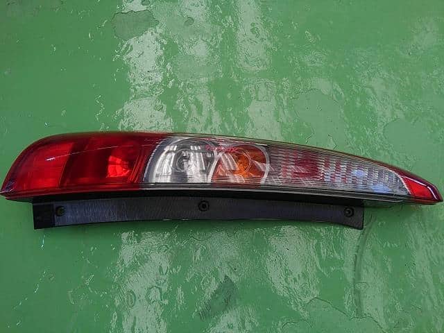 Left Tail Light MITSUBISHI Colt 2006 DBA-Z21A — photo 1