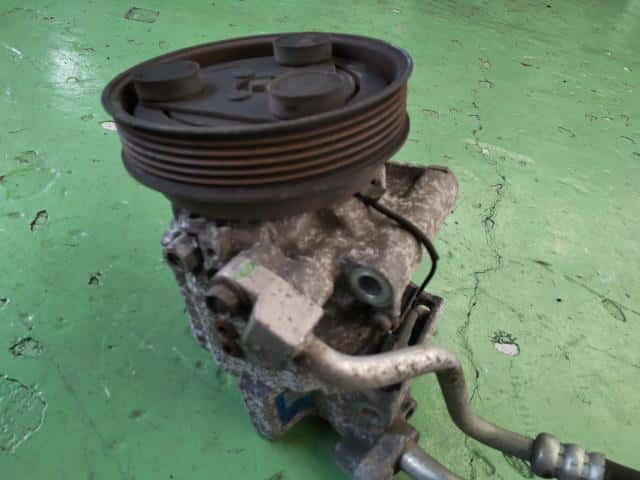 A/C Compressor NISSAN Cube 2001 TA-ANZ10 — photo 3