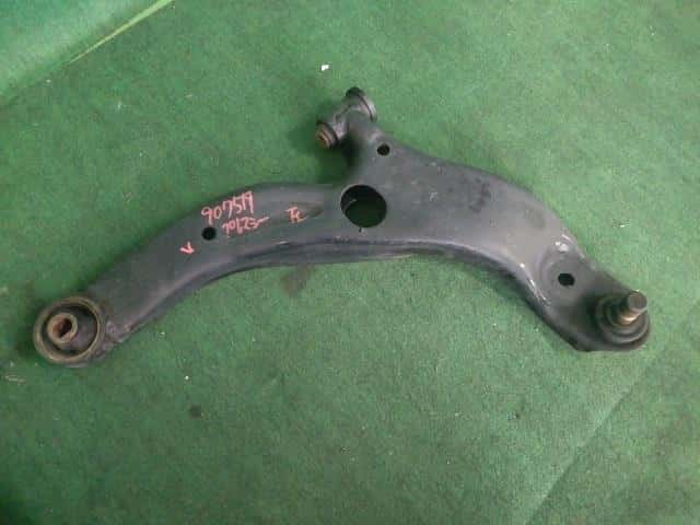Front Left Lower Control Arm MAZDA Premacy 2002 GF-CP8W — photo 1
