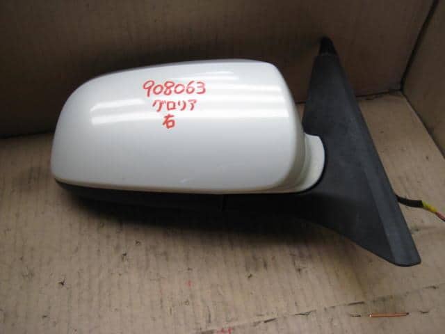 Right Side Mirror NISSAN Gloria 2000 GH-HY34 — photo 1