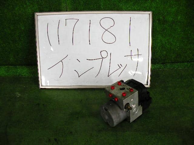 ABS Actuator SUBARU Impreza 2002 TA-GG3 — photo 1