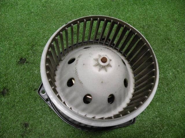 Blower Motor NISSAN Skyline 2004 GH-NV35 — photo 2