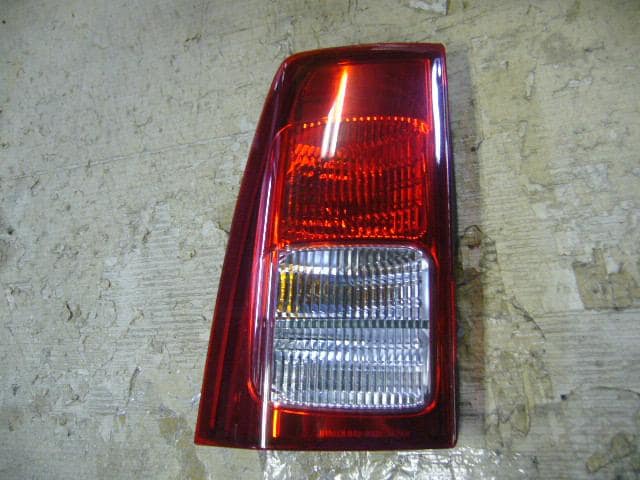 Left Tail Light MITSUBISHI Toppo Bj 2001 GF-H41A — photo 1