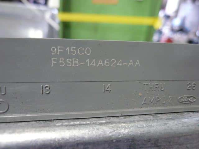 Engine Control Unit FORD Lincoln navigator 1999 5LMPU28A1X XL1F12A650HD — photo 3