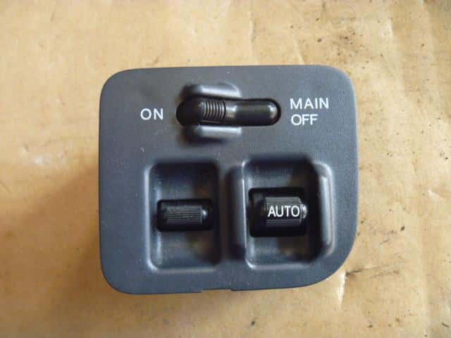 Power Window Switch HONDA S-MX 1998 E-RH1 — photo 1