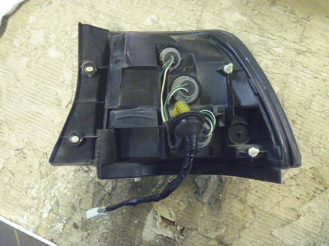 Left Tail Light TOYOTA Celsior 1999 GF-UCF21 — photo 5
