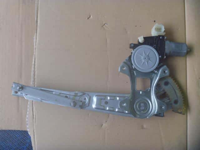 Rear Right Door Regulator NISSAN Lafesta 2006 DBA-B30 — photo 1