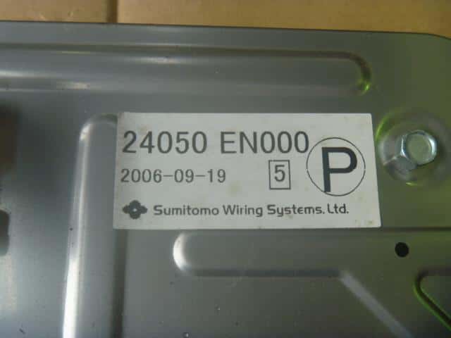 Exterior Parts NISSAN Lafesta 2006 DBA-B30 — photo 3