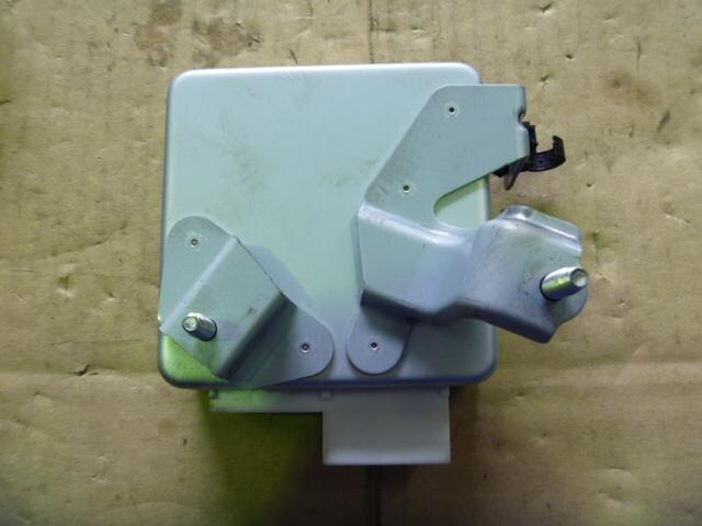 Power Steering Computer TOYOTA Vitz 2010 DBA-NCP91 — photo 3