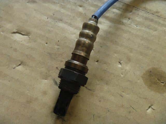 O2 Sensor MAZDA Laputa 2003 TA-HP22S 1A0818861 — photo 2