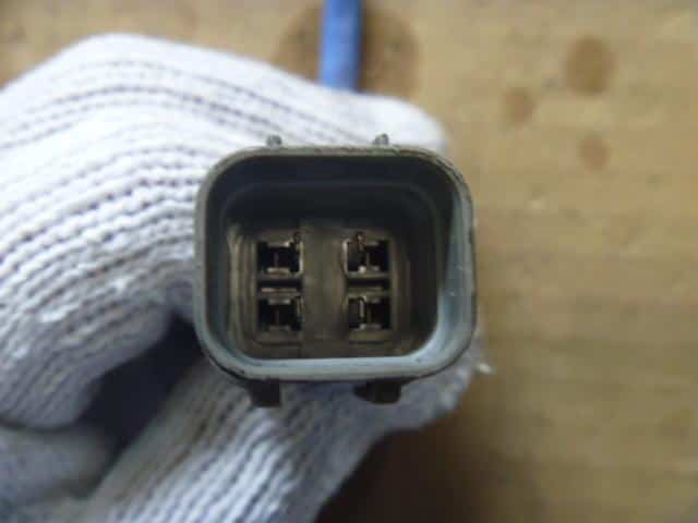 O2 Sensor MAZDA Laputa 2003 TA-HP22S 1A0818861 — photo 3