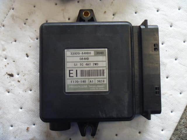 Engine Control Unit MAZDA Laputa 2003 TA-HP22S 1A8018880 — photo 1