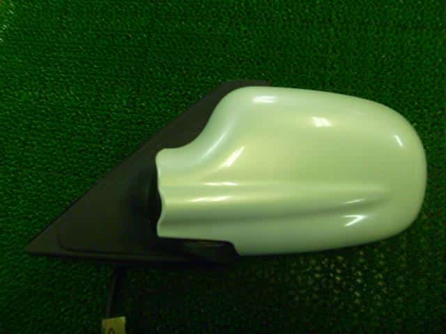 Left Side Mirror TOYOTA Duet 2002 UA-M100A — photo 1