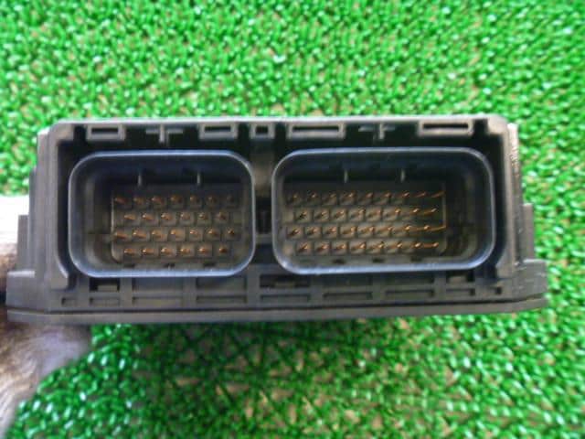 Engine Control Unit SUZUKI Kei 1999 GF-HN11S 1120006960 — photo 3