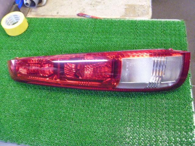 Left Tail Light NISSAN X-Trail 2001 TA-T30 — photo 1