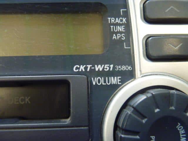 Radio-Cassette TOYOTA Fun Cargo 2002 TA-NCP20 12200138200131 — photo 2