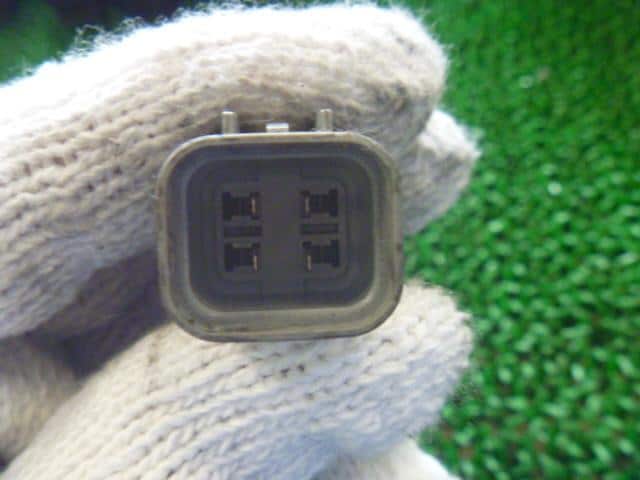O2 Sensor MAZDA Az wagon 2001 TA-MD22S 1A0818861 — photo 4