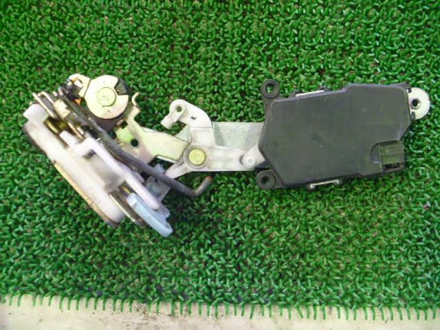Door Lock Solenoid SUBARU Pleo 1999 GF-RA1 — photo 3