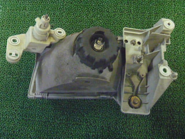 Right Headlight MAZDA Demio 1997 E-DW3W D20151030D — photo 4