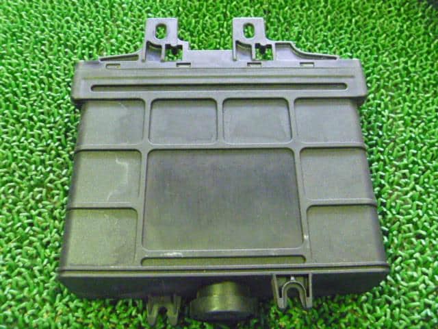 Transmission Computer VOLKSWAGEN Golf 2002 GF-1JAZJ 5WK33439K01 — photo 4