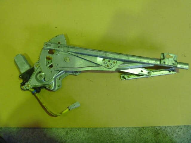 Rear Left Door Regulator HONDA Life 1999 GF-JB1 — photo 1
