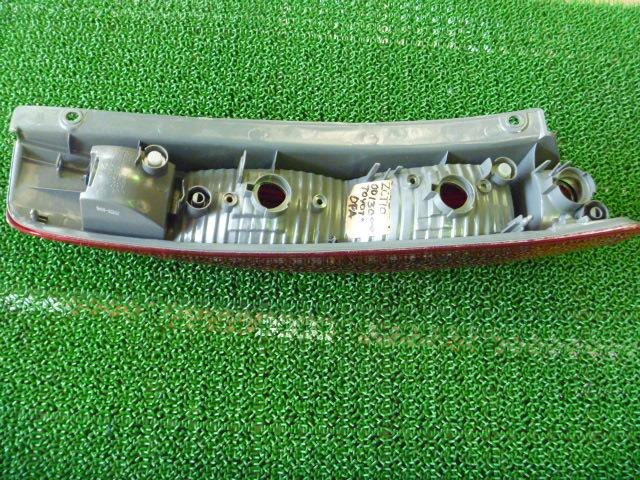 Left Tail Light TOYOTA OPA 2000 TA-ZCT10 — photo 4