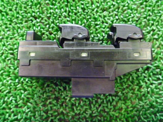 Power Window Switch DAIHATSU Move 1998 E-L602S — photo 5