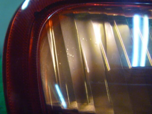 Left Tail Light TOYOTA Vitz 2002 UA-SCP10 — photo 3