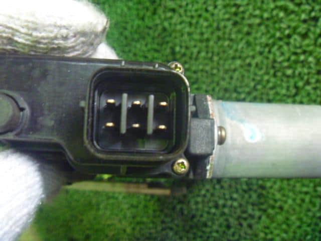 Front Left Door Regulator MITSUBISHI Minica 1999 GF-H42A — photo 4