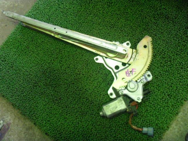 Front Left Door Regulator DAIHATSU Mira 2003 UA-L700S — photo 5