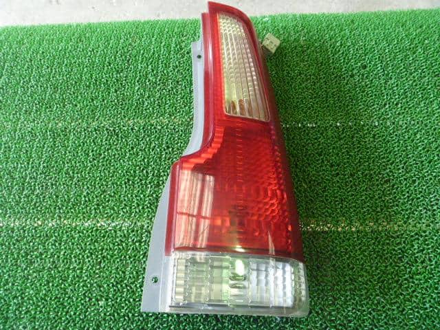 Right Tail Light HONDA Life Dunk 2001 LA-JB3 — photo 1