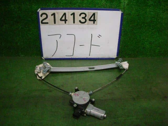 Front Left Door Regulator HONDA Accord 2002 LA-CL8 — photo 1