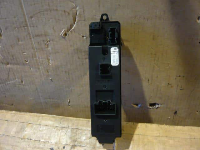 Power Window Switch MAZDA Premacy 2008 DBA-CREW — photo 3