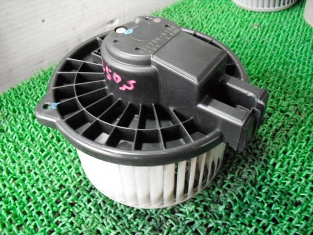 Blower Motor DAIHATSU Mira 2004 TA-L250S — photo 1