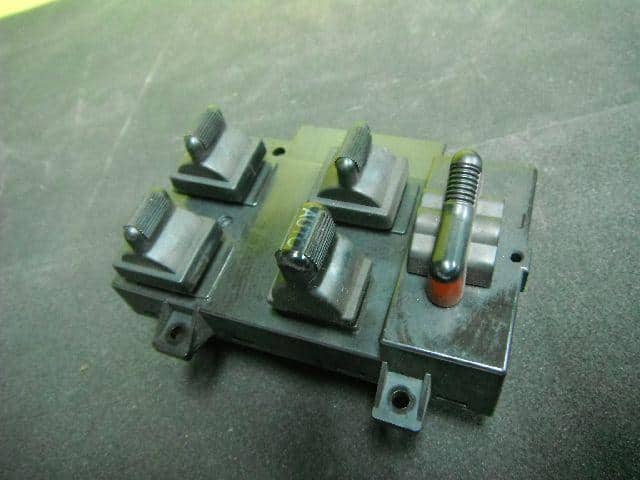 Power Window Switch HONDA Life 1997 E-JA4 — photo 3
