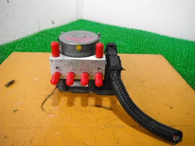 ABS Actuator HONDA Life 2008 DBA-JC1 — photo 1
