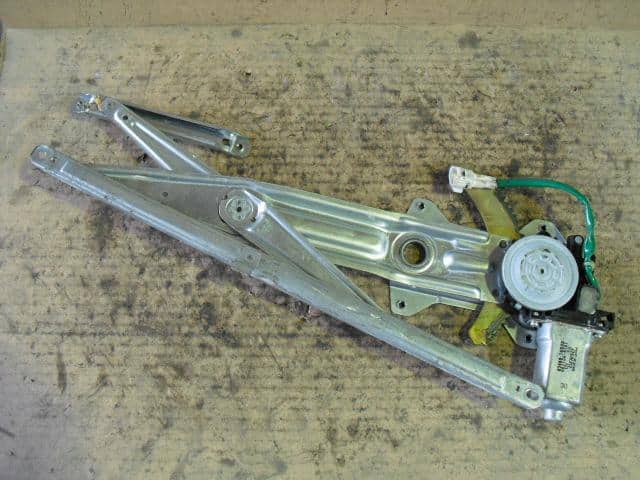 Front Left Door Regulator SUZUKI 2005 DBA-HR52S 8346076G00 — photo 2