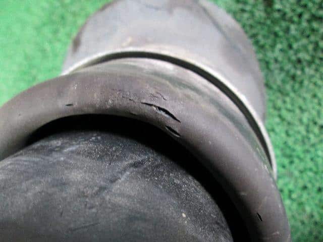 Rear Right Air Suspension TOYOTA Celsior 1998 GF-UCF21 — photo 3