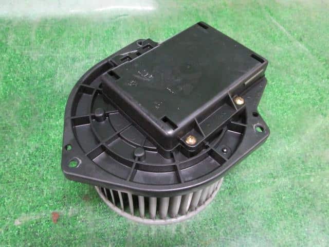 Blower Motor NISSAN Serena 1999 GF-PNC24 — photo 2