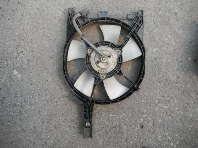 Radiator Cooling Fan NISSAN Largo 1996 KD-VW30 — photo 1