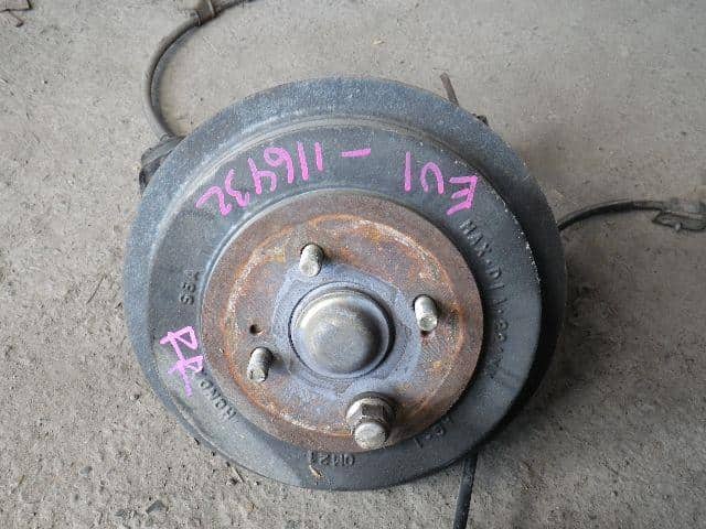 Rear Right Knuckle Hub Assembly HONDA Civic 2001 LA-EU1 52210S6A010 — photo 1