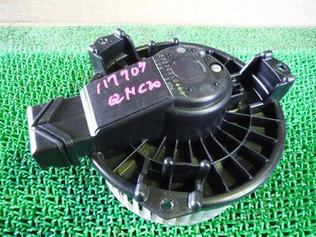 Blower Motor TOYOTA bB 2006 DBA-QNC20 — photo 1