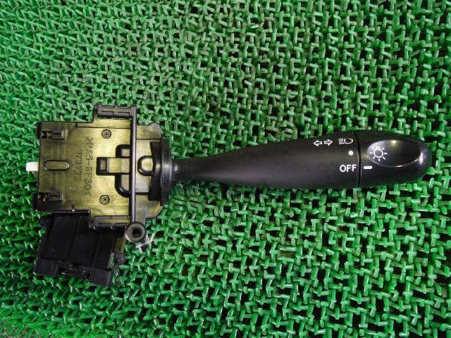 Combination Switch DAIHATSU Move 2006 DBA-L175S — photo 1